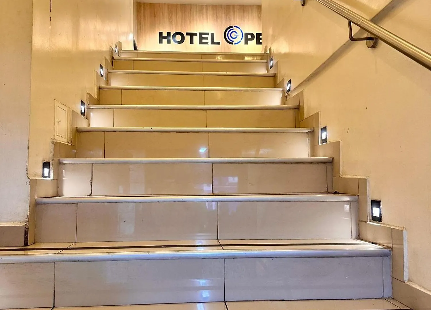 Hospedaje,centro, medellín,only,adults,turismocolombia-fit