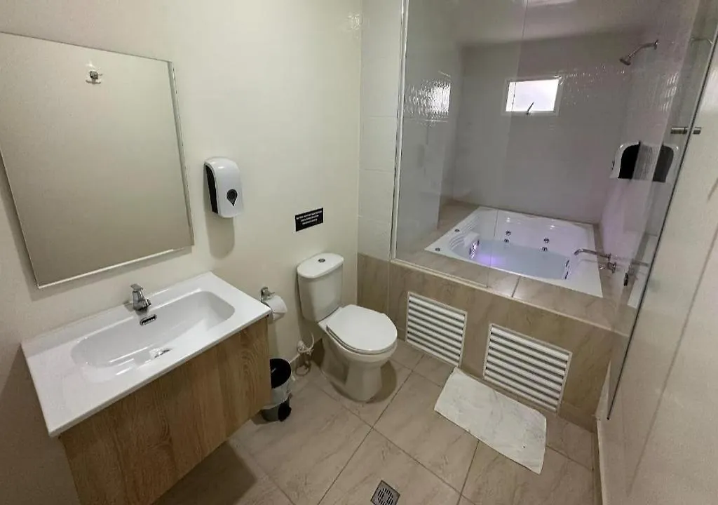Hospedaje,centro, medellín,only,adults,turismocolombia-fit Kolombiya